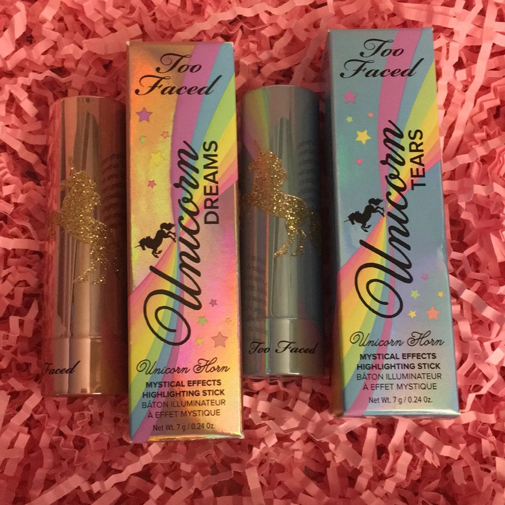 π¦Too Faced Unicorn Horn Highlighting Stick - Picture 5 of 5